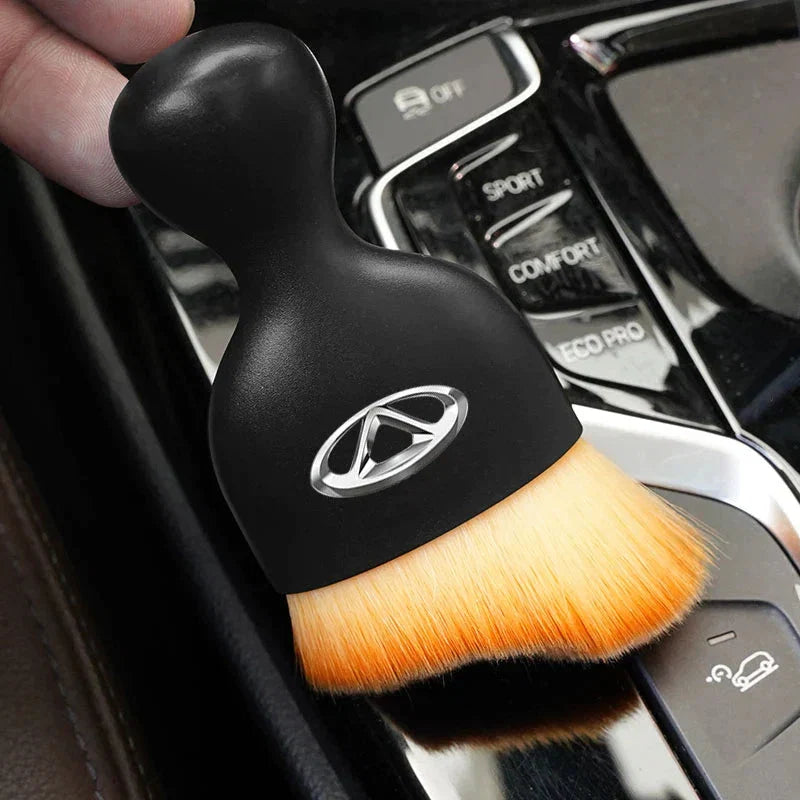 Personalized Soft Dust-Removal Brush